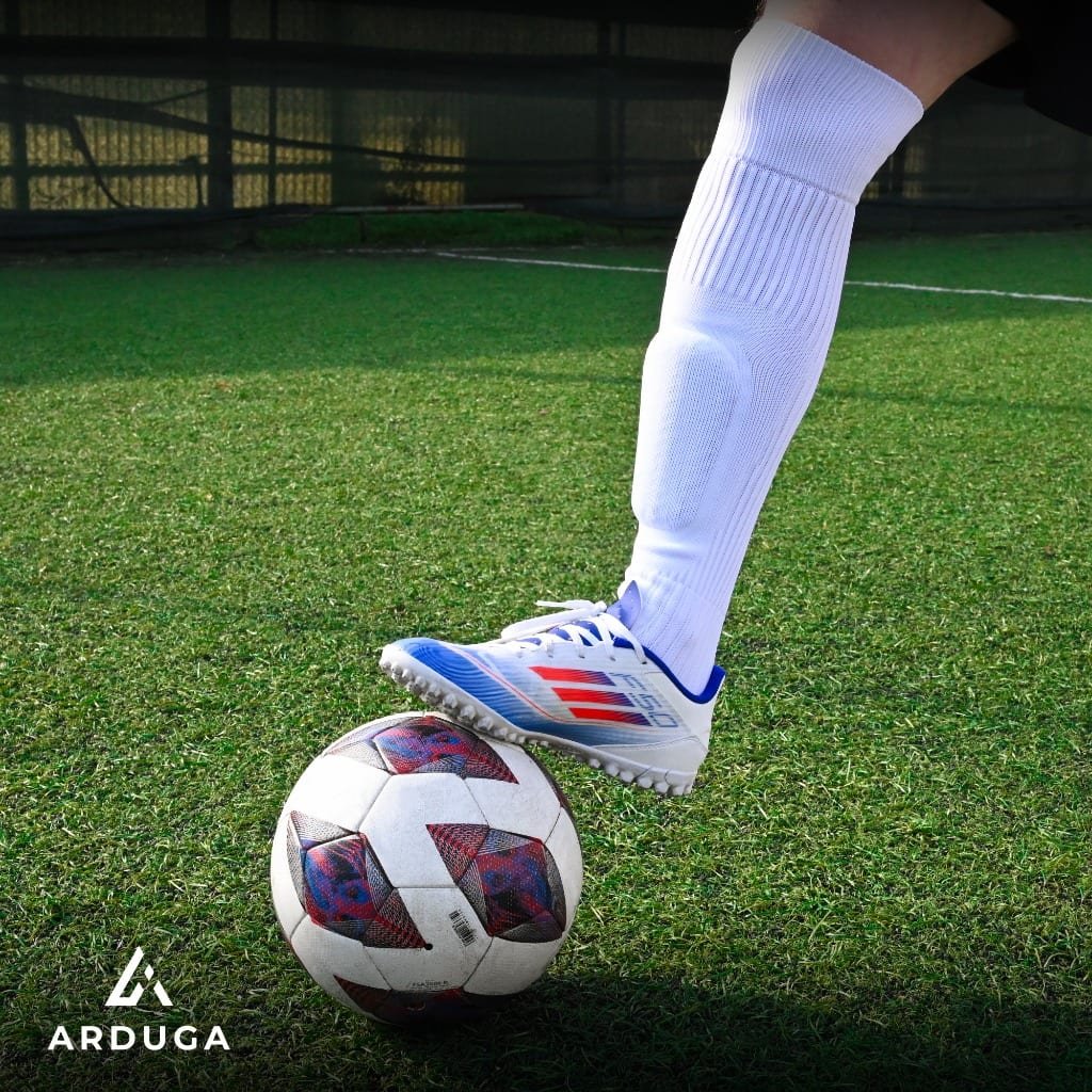 ARDUGA Premium Grip-Fussballsocken Schwarz